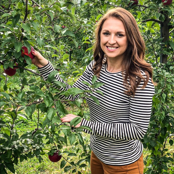 *POSH AMBASSADOR* - Picture 1 of 1